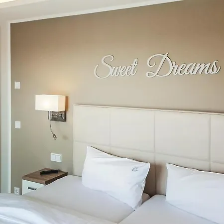 Garden Penthouse Apartment Lubkow