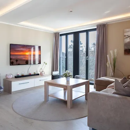 Apartment Garden Penthouse