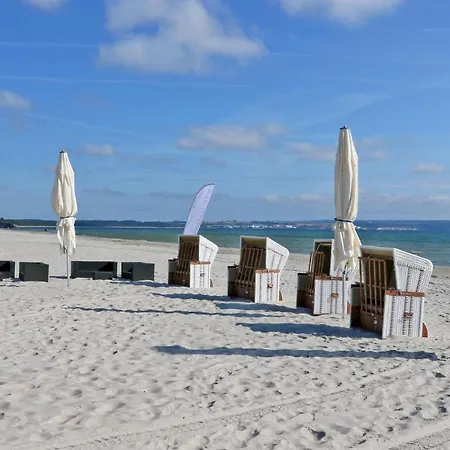 Garden Penthouse Apartment *